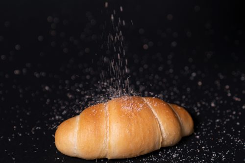 bread secret 日本超人氣鹽可頌上灑上鹽