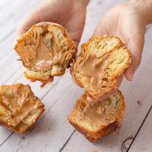 bread secret splitting the hong kong-style milk tea cruffin