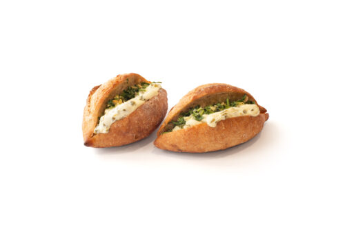 bread-secret-cream-cheese-coriander-mini-baguette